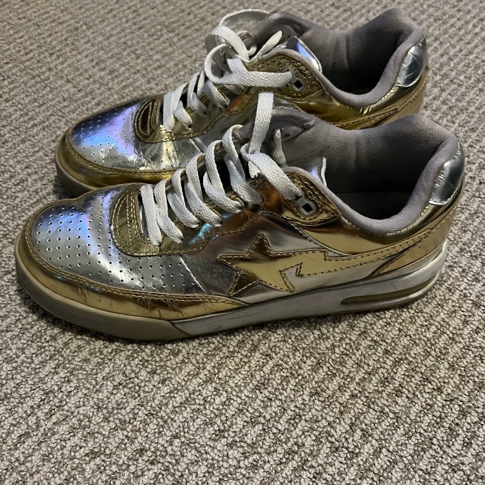 Bape sneakers in good size 9.5 US